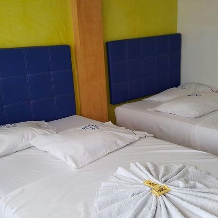 Hotel Confort Cuba Pereira Esterno foto