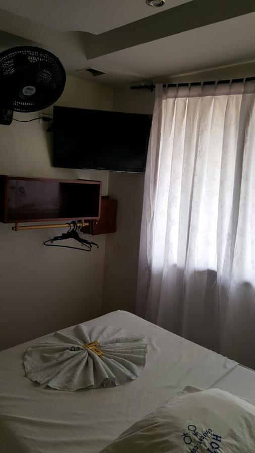Hotel Confort Cuba Pereira Esterno foto