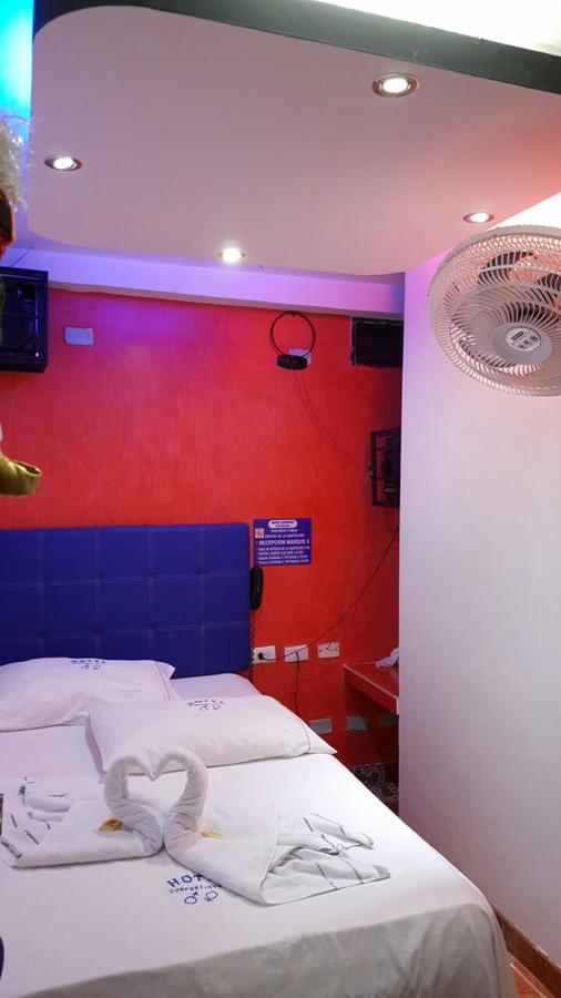 Hotel Confort Cuba Pereira Esterno foto